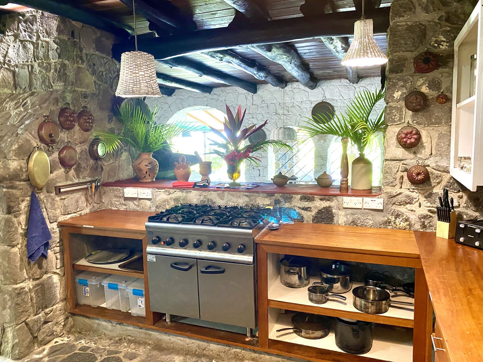 Estate kitchen